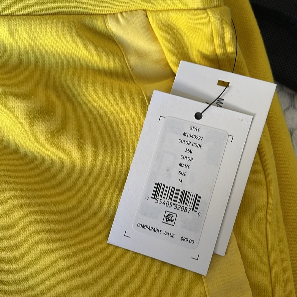 dkny - Picture 6 of 6